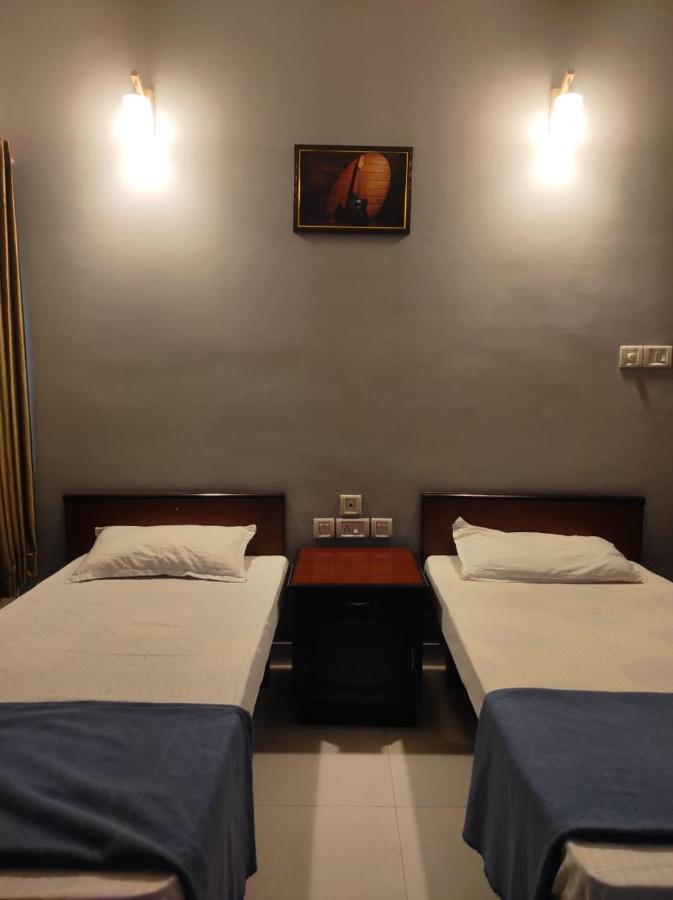 Orkuz Residency * Kochi