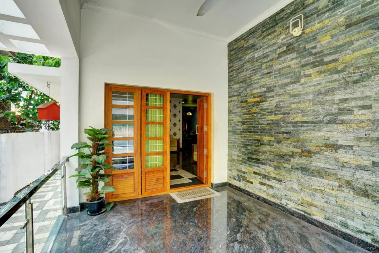 Hotel Collection O 81026 Suqoon Premium Stays 3*