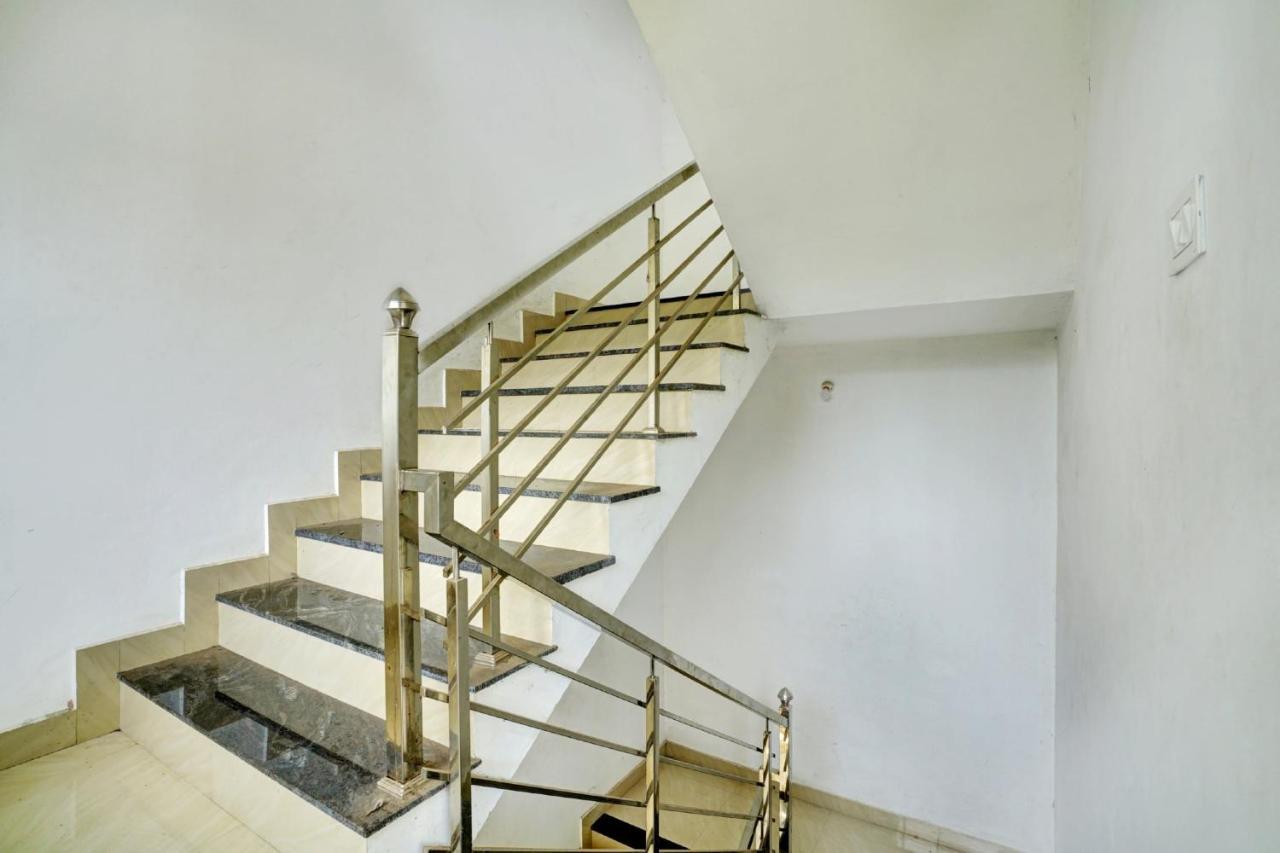 Collection O 81026 Suqoon Premium Stays 3* Kochi