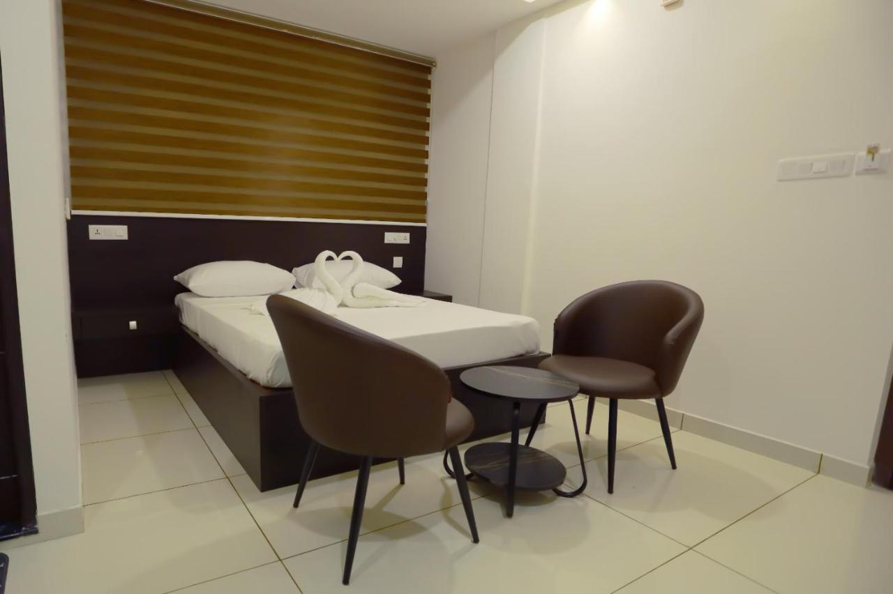 Hotel Arctic Business Kochi