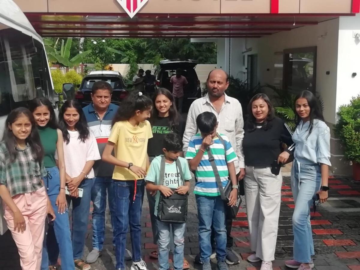 Marina Airport Hotel Kochi