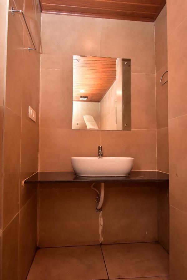 Orchid Cochin Hotel 2*