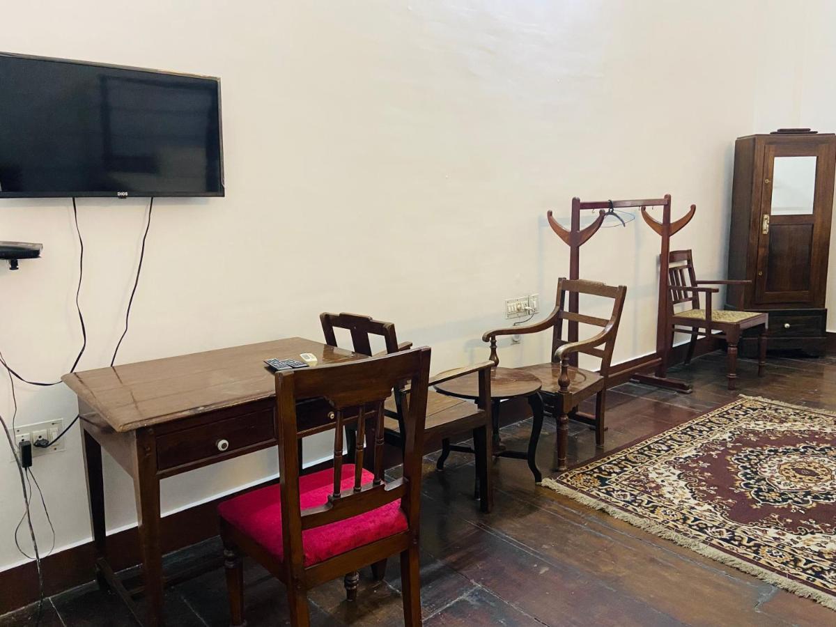Ballard Bungallow Hotel Kochi