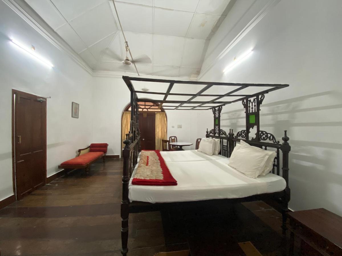 Ballard Bungallow Hotel Kochi