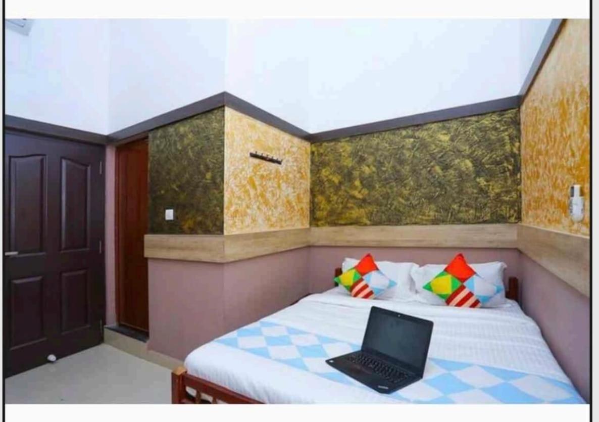23374 Near Lulu Mall * Kochi