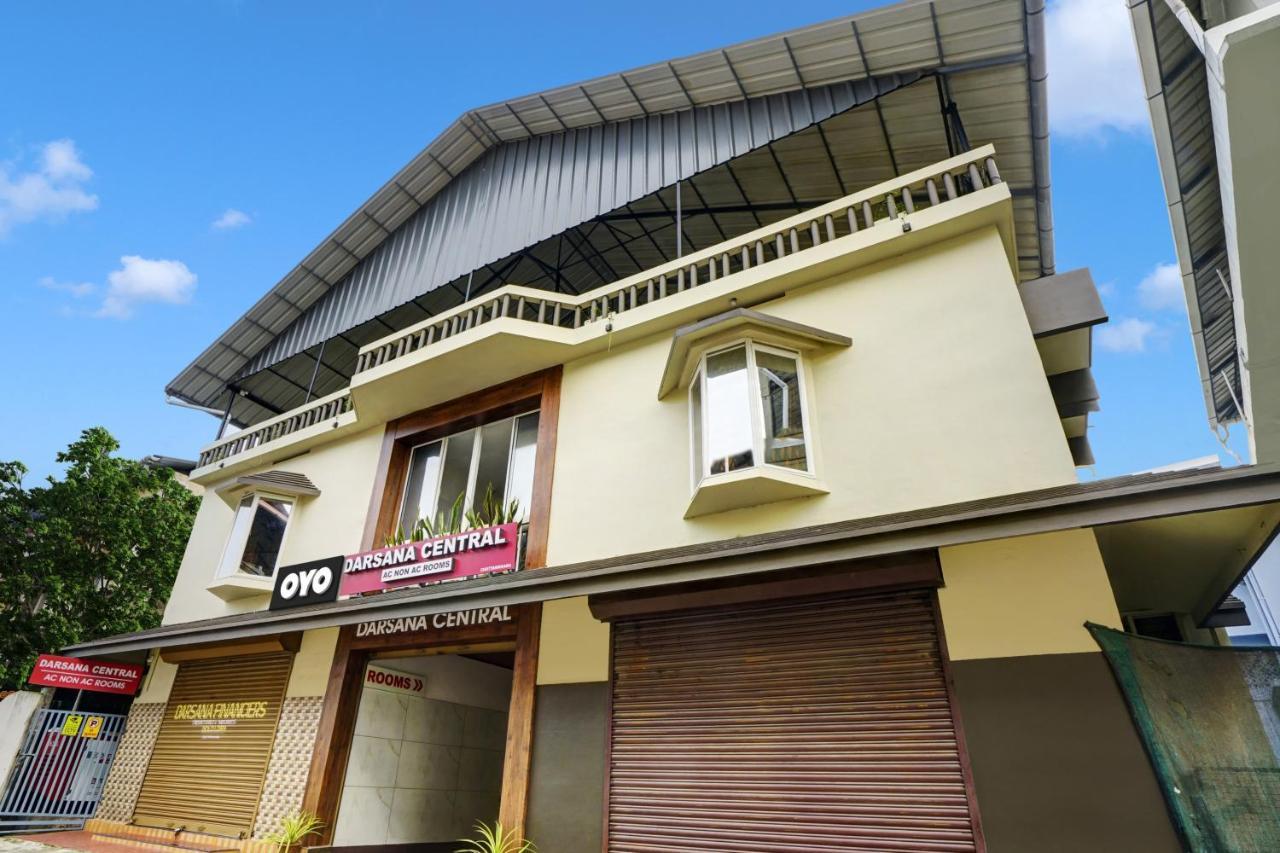 Oyo Flagship Darsana Central Kochi