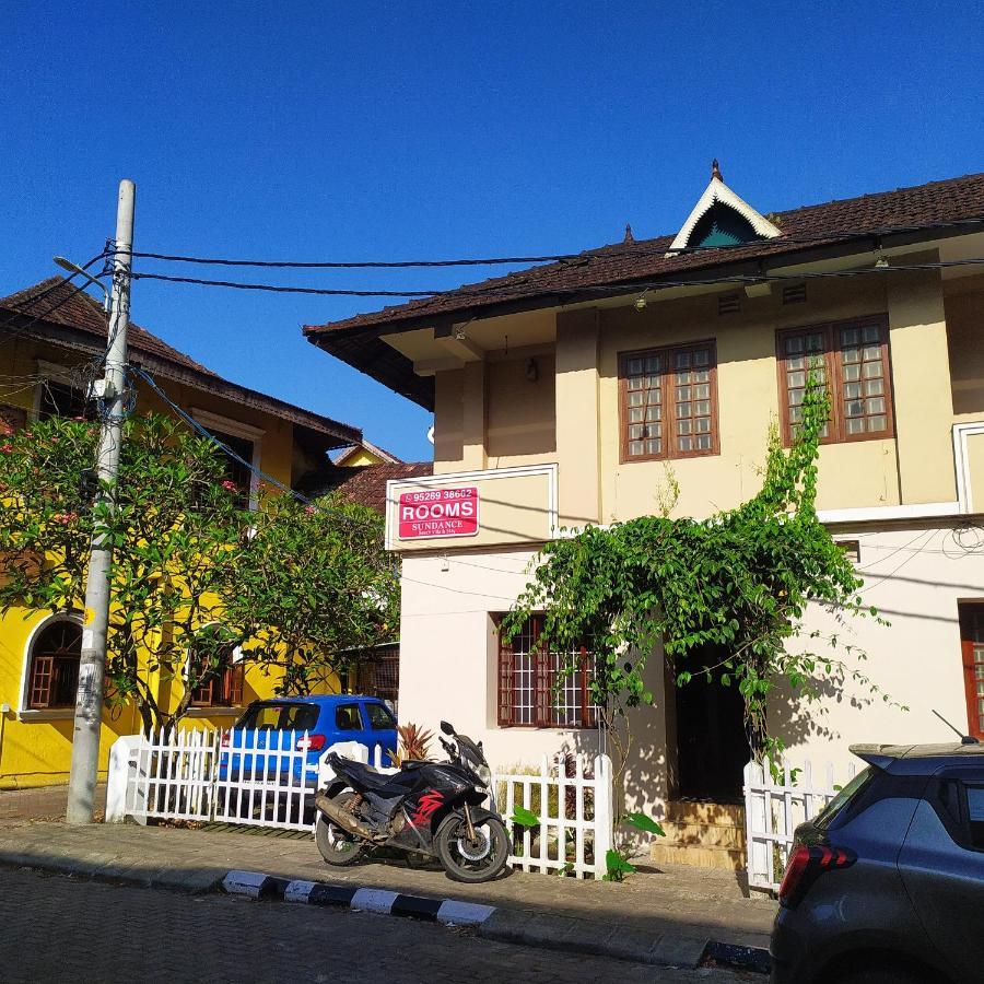 Hostel Sundance Dorms *