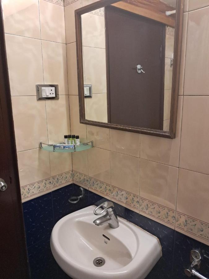 Presidency Towers,kochi Love hotel *
