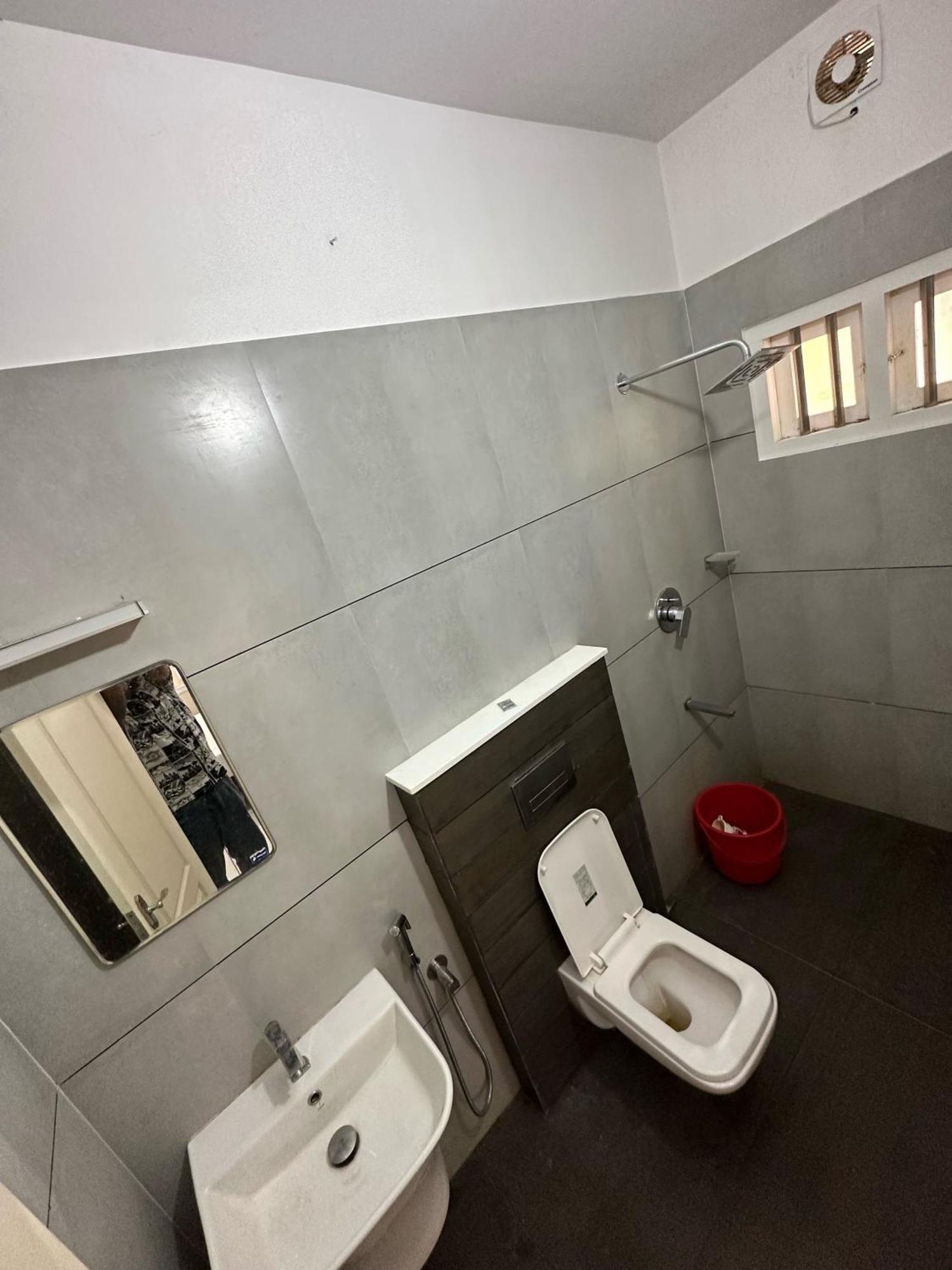 Oyo Flagship Pearl Retreat