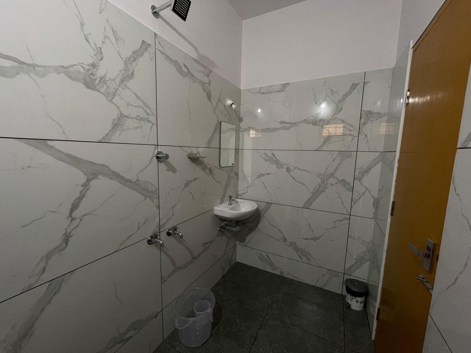 Greenview Royal Near Amrita Hospital Edappally Homestay *