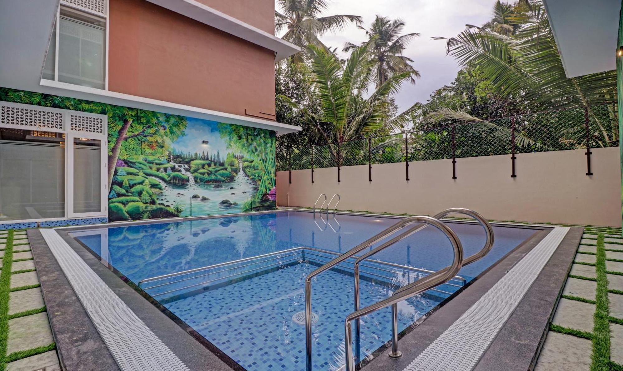 Treebo Golden Terminal, Airport Hotel Kochi