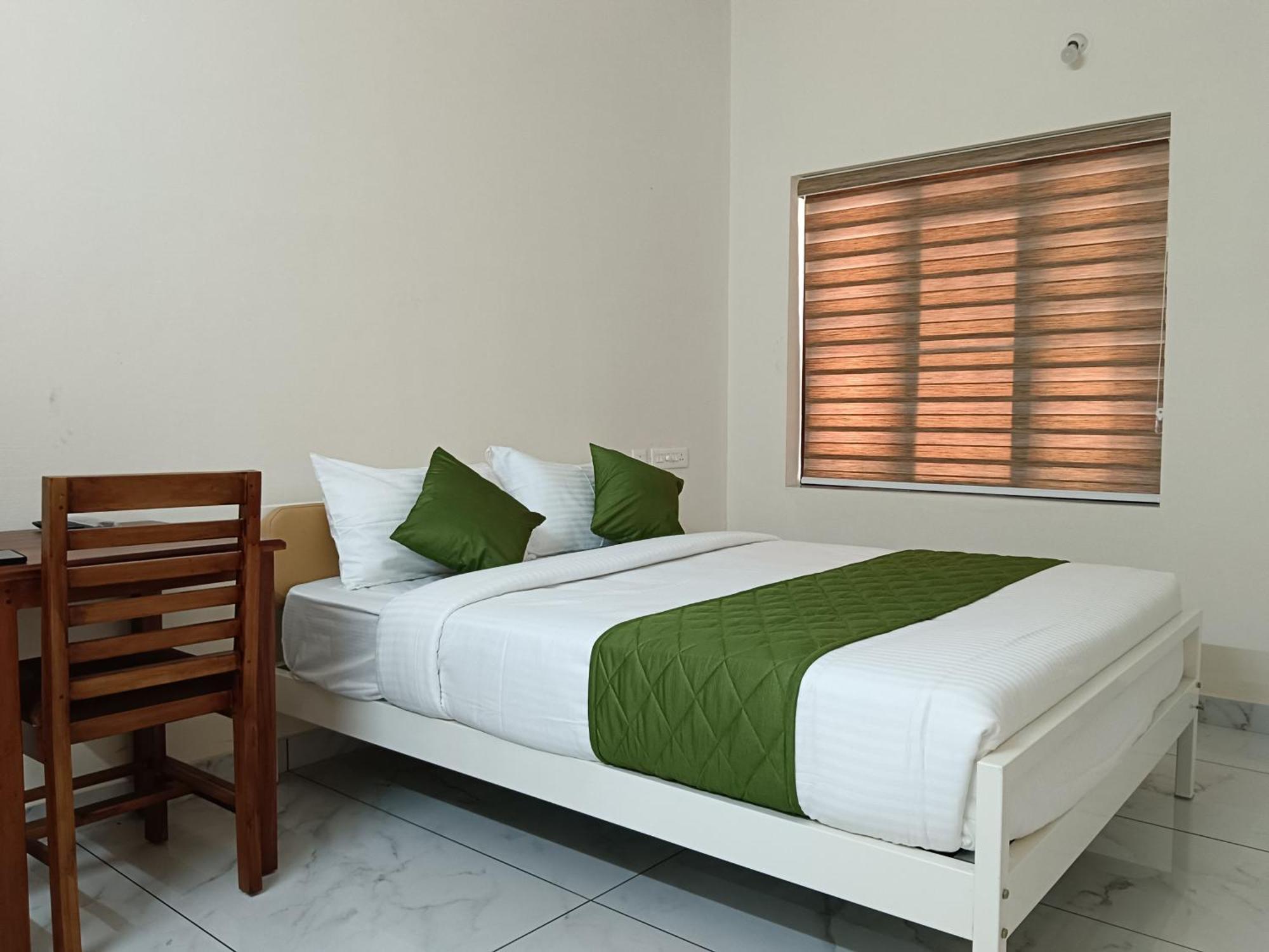 Greenview Royal Near Amrita Hospital Edappally Homestay Kochi