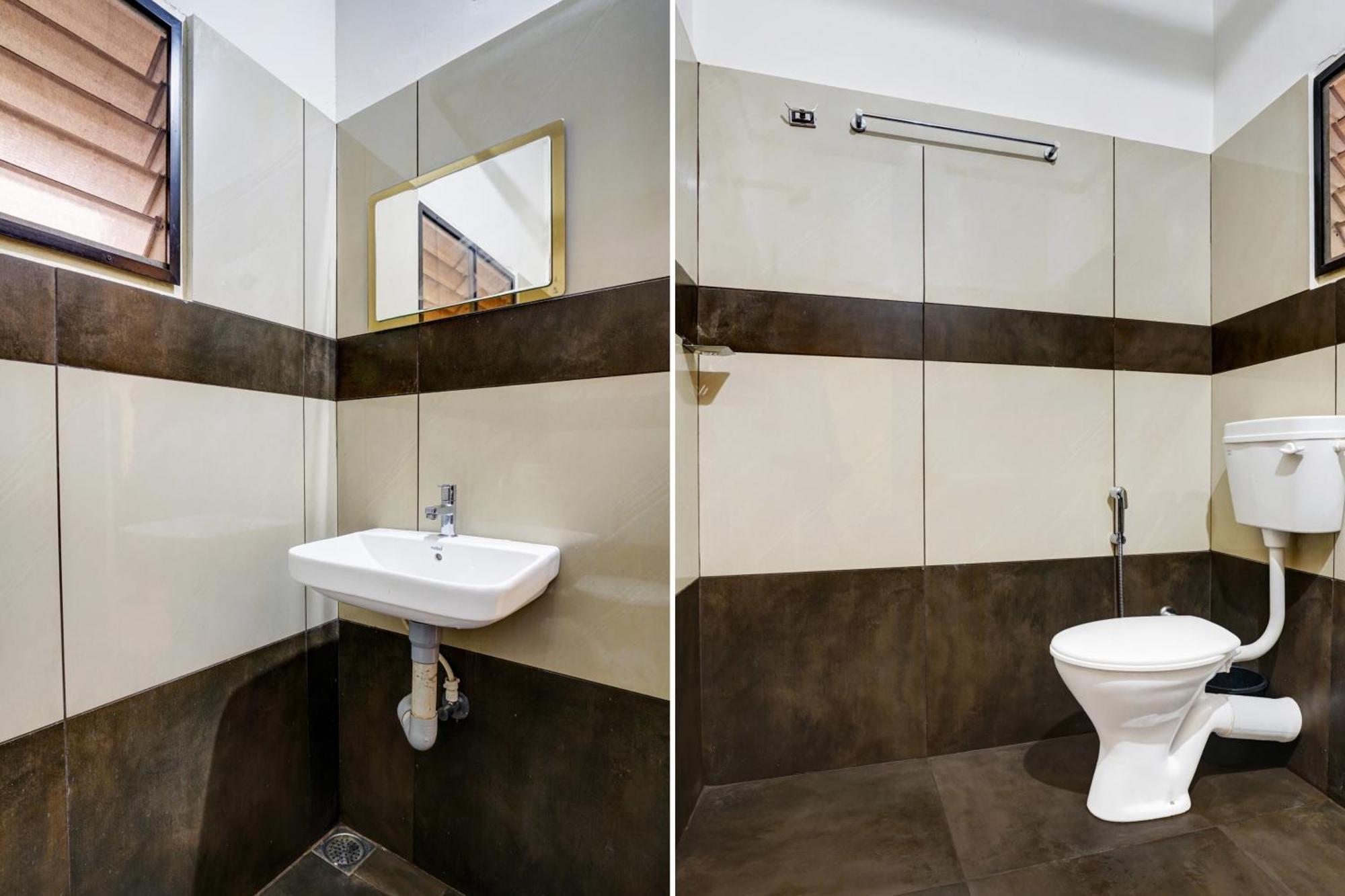 Oyo Flagship Darsana Central Hotel 2*