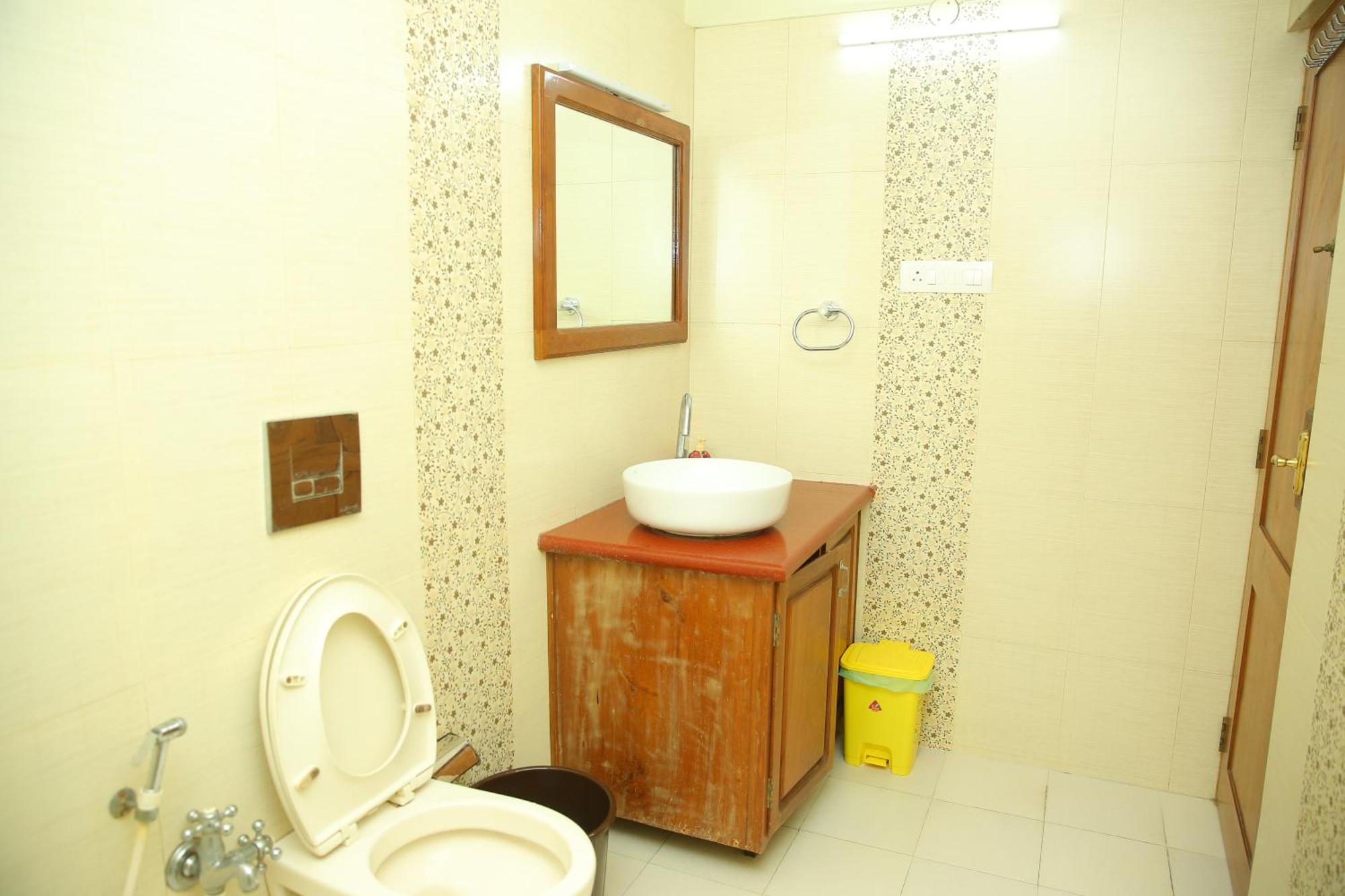 Court View Apartment Kochi