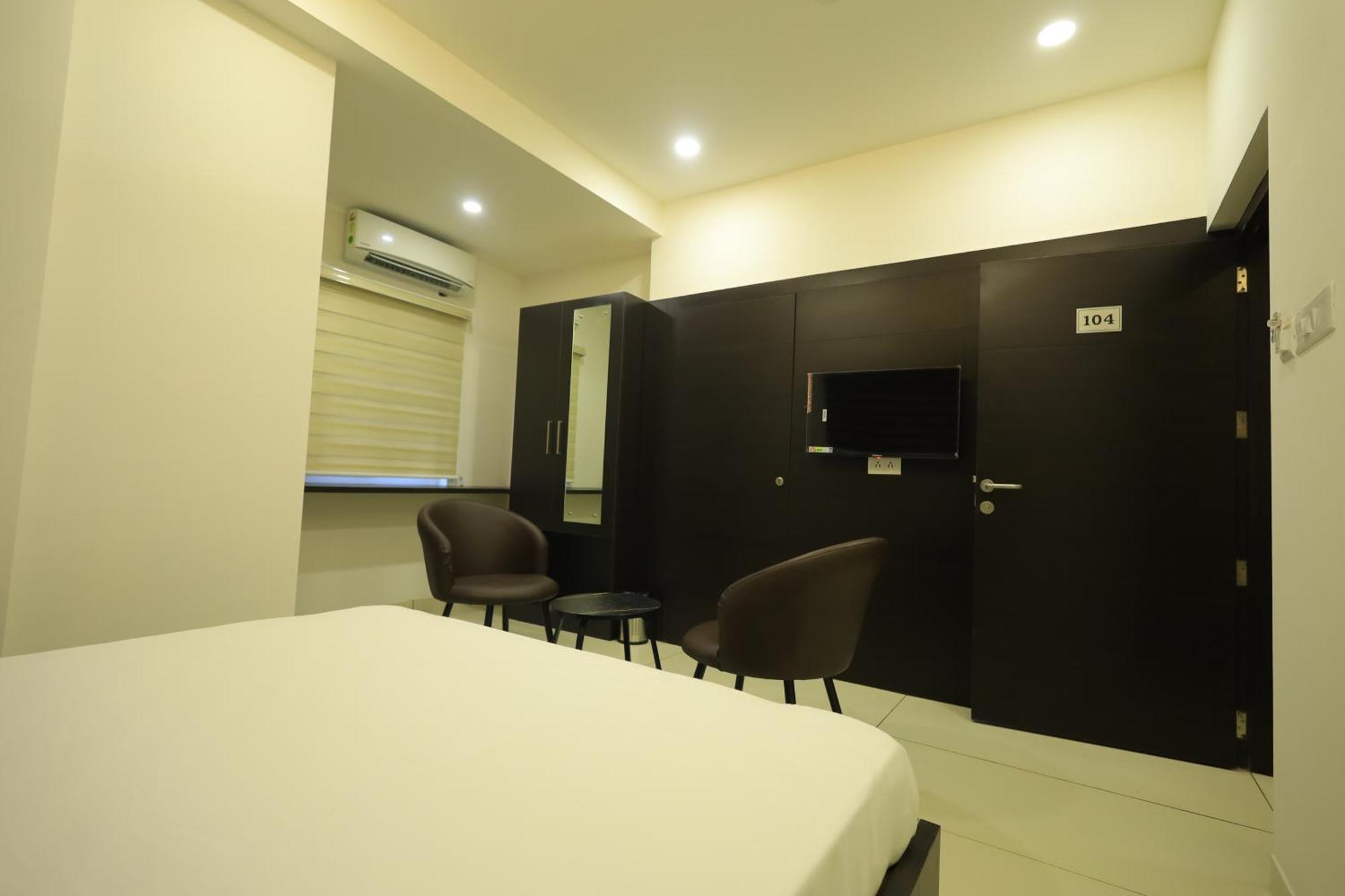 Arctic Business Hotel Kochi