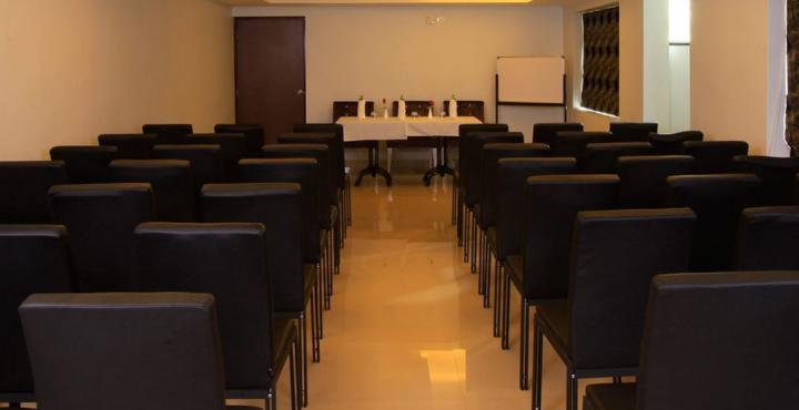 Super Townhouse Malabar Illam Hotel Kochi