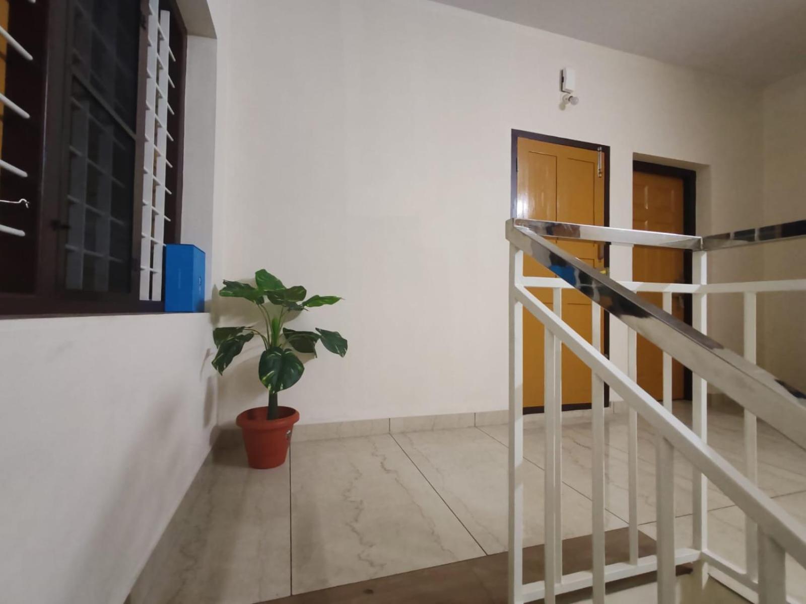 Greenview Royal Near Amrita Hospital Edappally Homestay Kochi