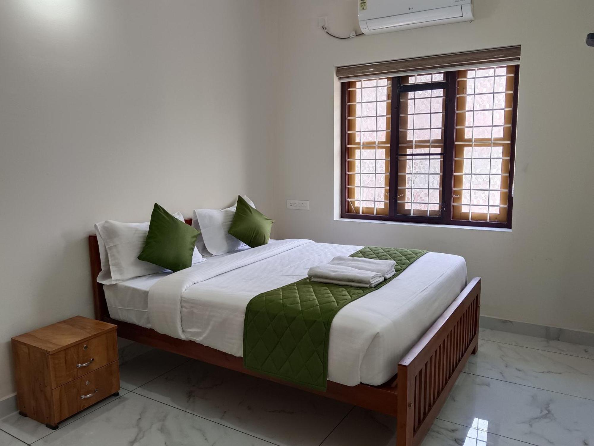 Greenview Royal Near Amrita Hospital Edappally Homestay