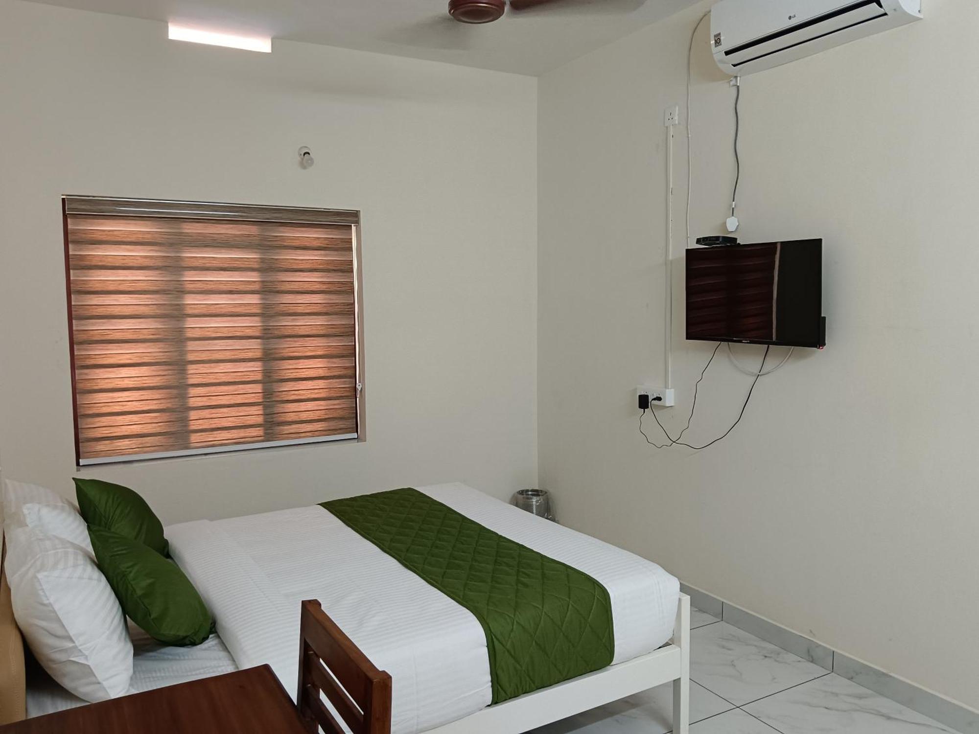 Greenview Royal Near Amrita Hospital Edappally * Kochi