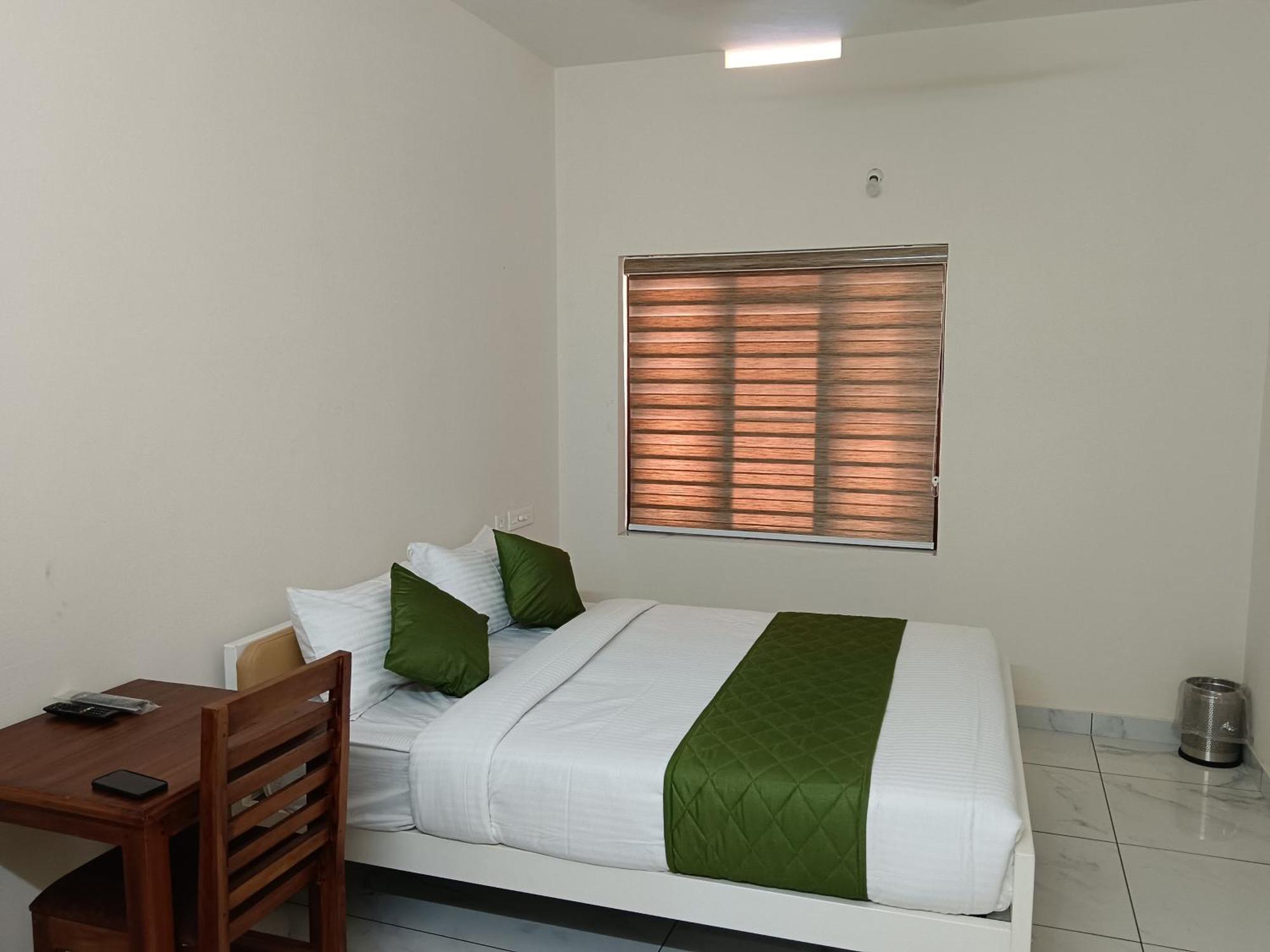 Homestay Greenview Royal Near Amrita Hospital Edappally Kochi