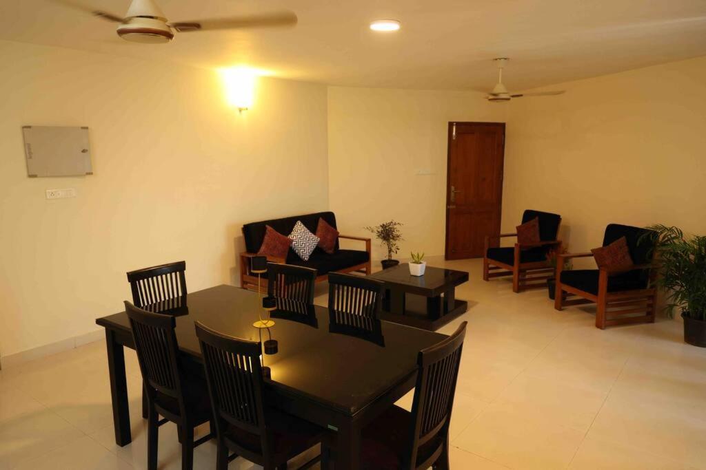 Best Serviced In Cochin Marine Drive * Kochi