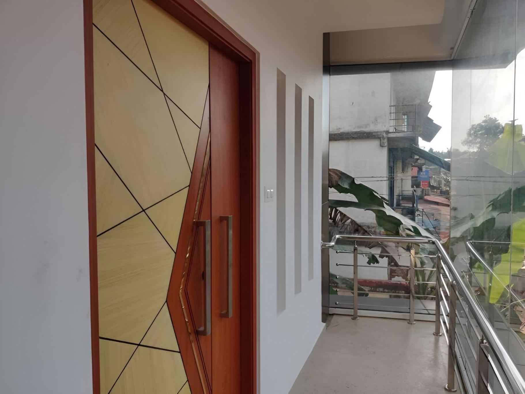 Spacious 2bhk Near Airport * Kochi