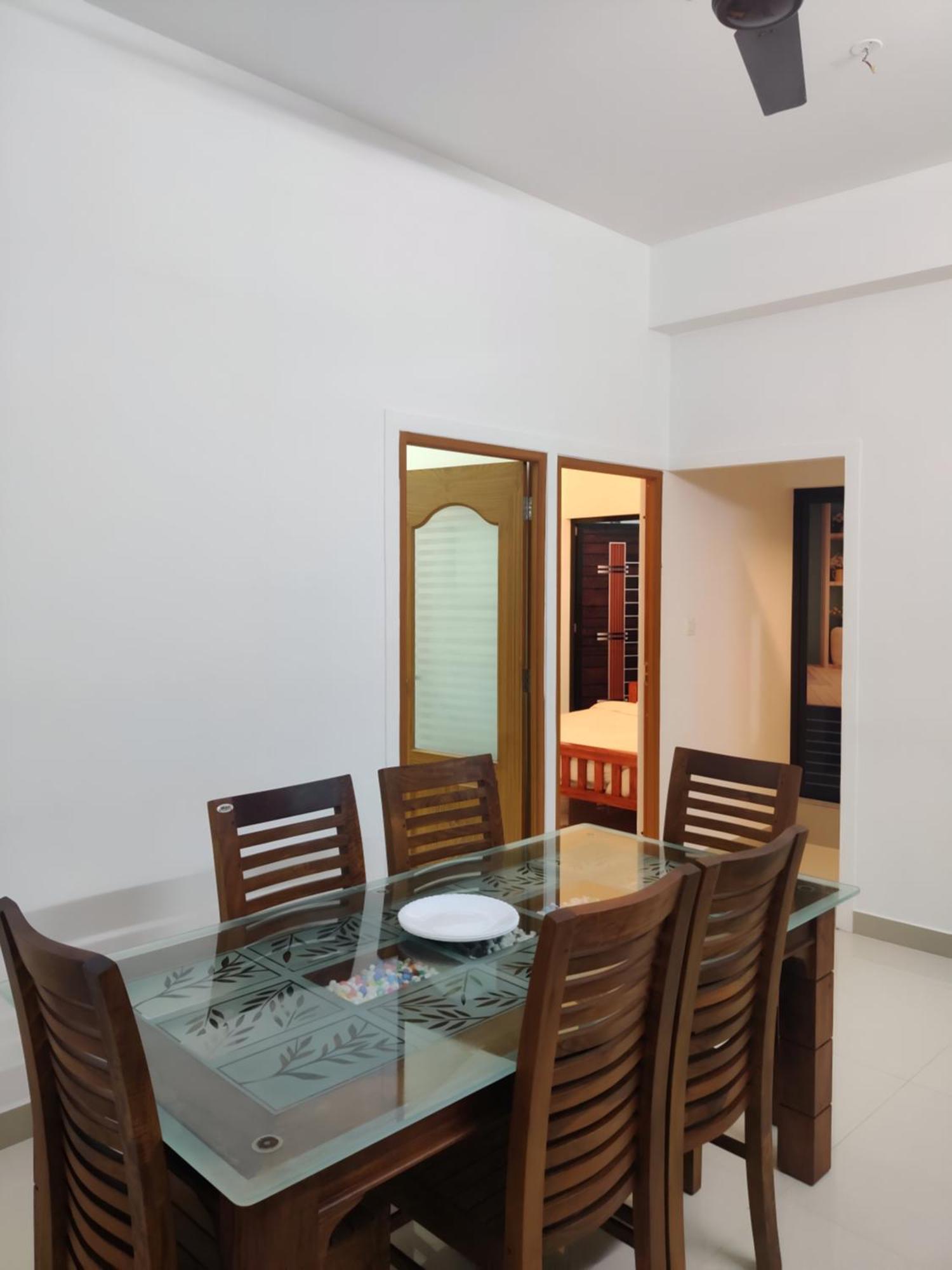 Apartment Spacious 2bhk Near Airport