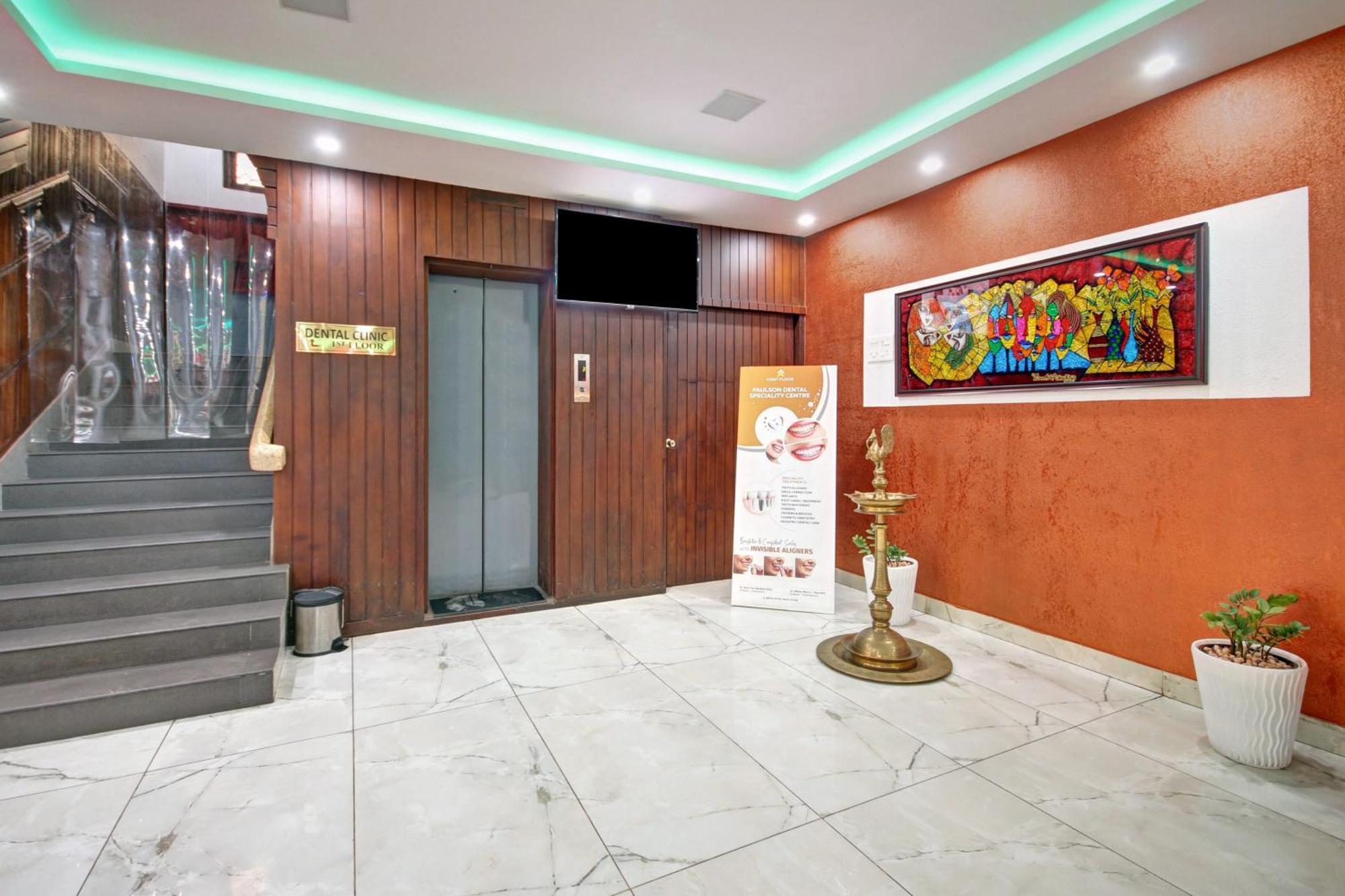 Collection O Paulson Park Hotel 3*