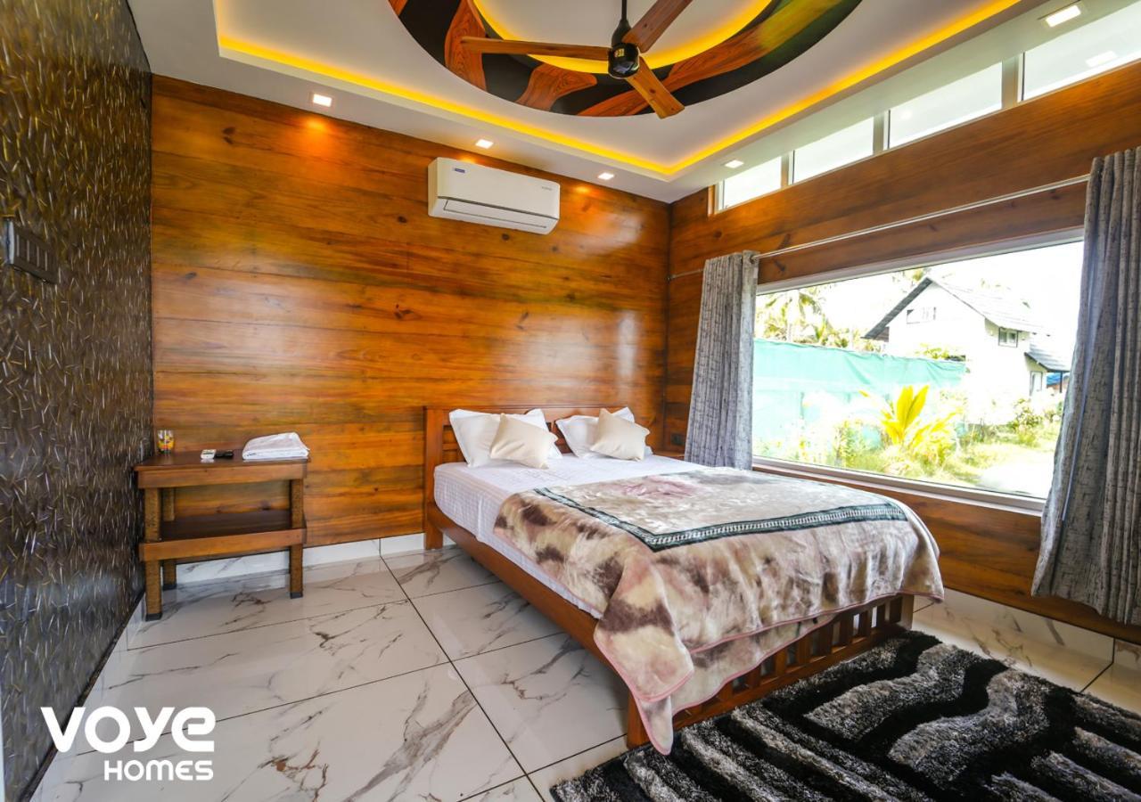 Jc Den Private By Voye Homes *