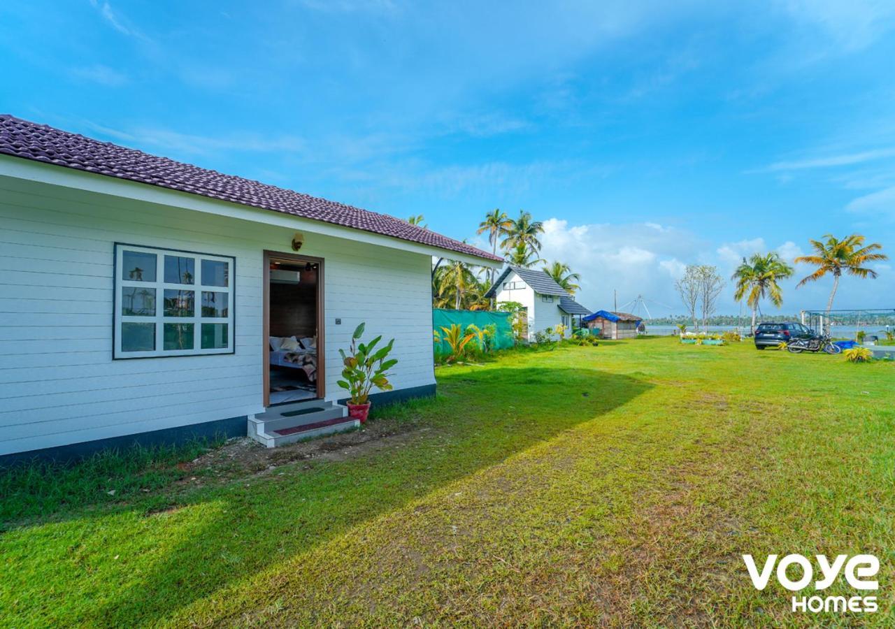 Jc Den Private By Voye Homes *
