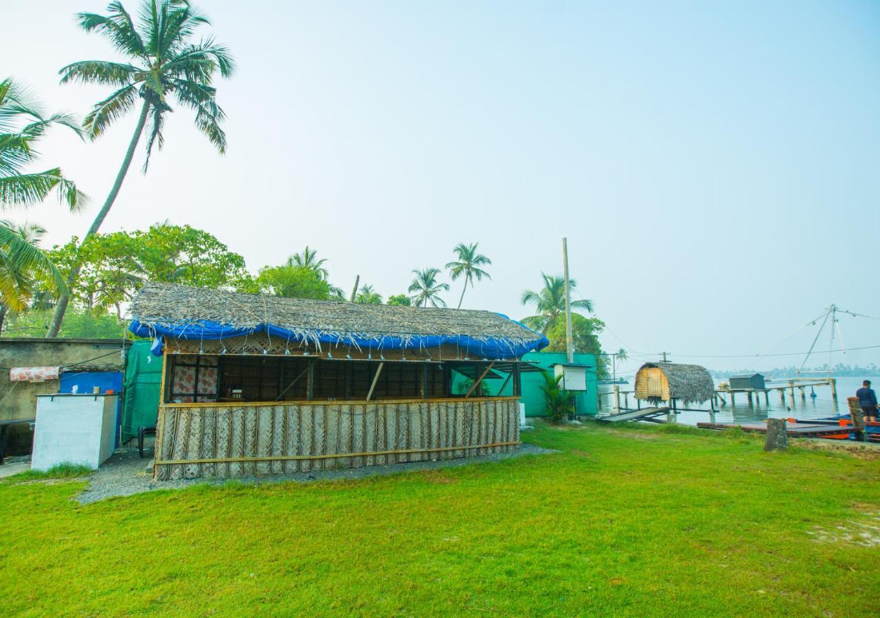 Jc Den Private By Voye Homes * Kochi