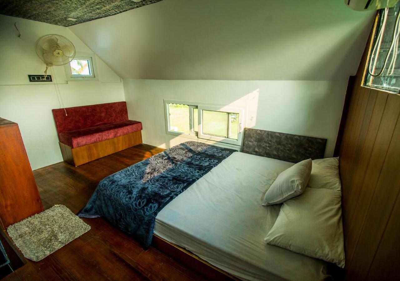 Jc Den Private By Voye Homes Kochi