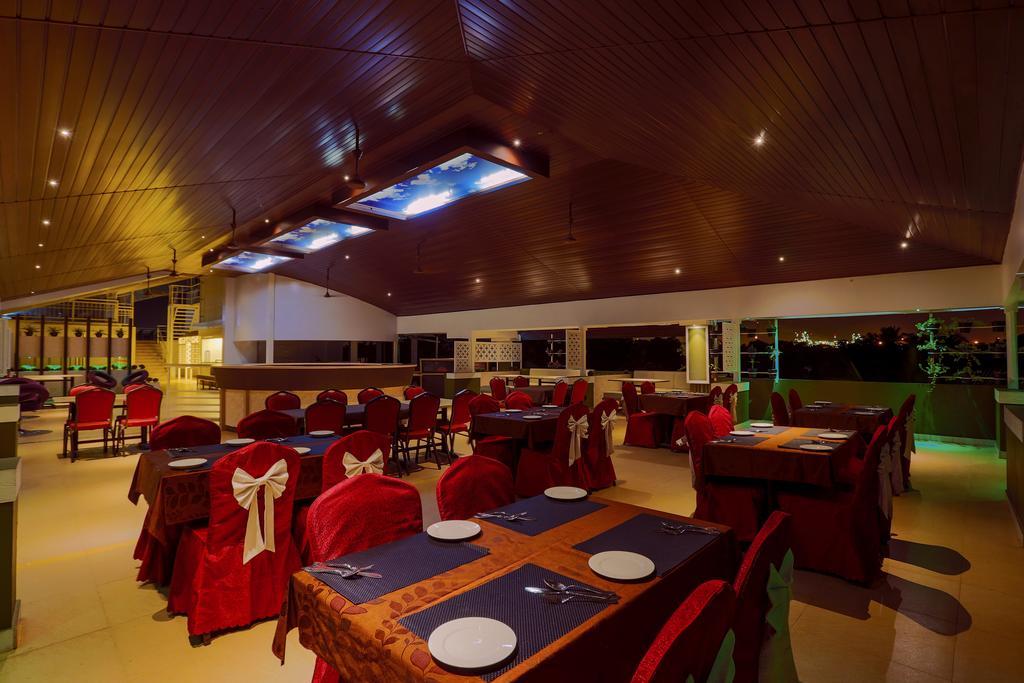 Nm Royale County Hotel Kochi
