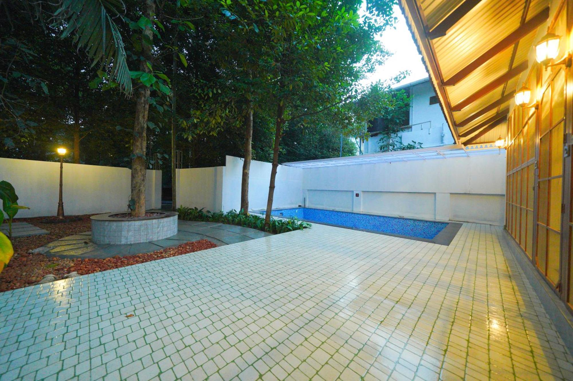 Once Upon The River, Aluva - Near Cochin International Airport Resort 4*