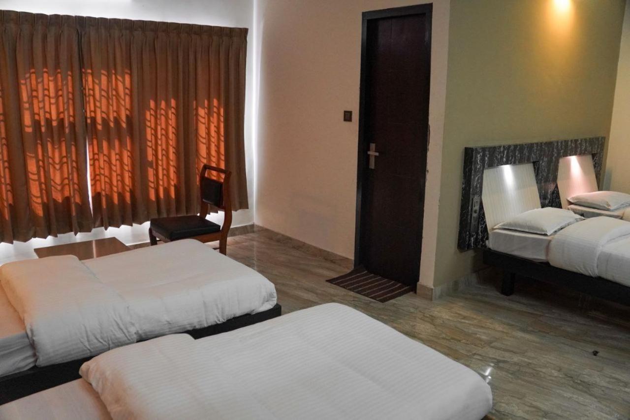 Prasanth Hotel Kochi