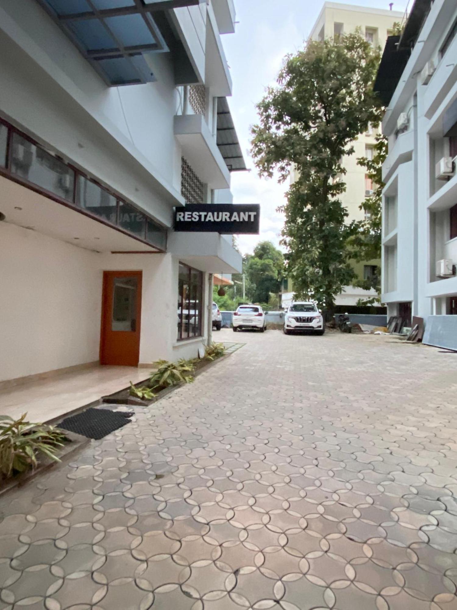 Prasanth Hotel