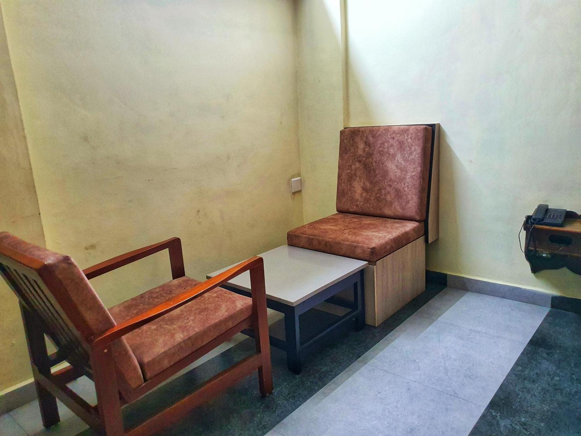 Prasanth Hotel
