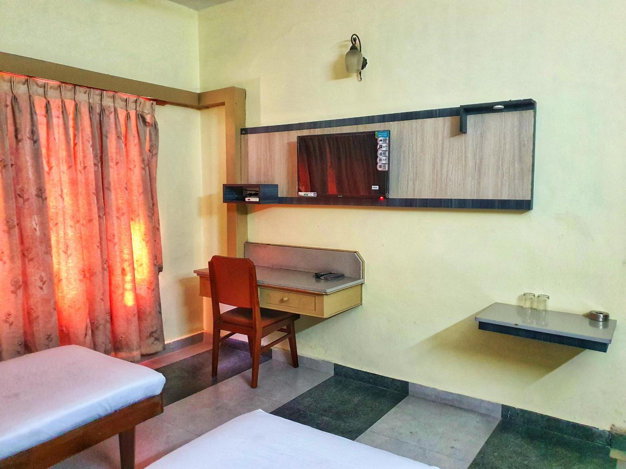 Prasanth Hotel Kochi