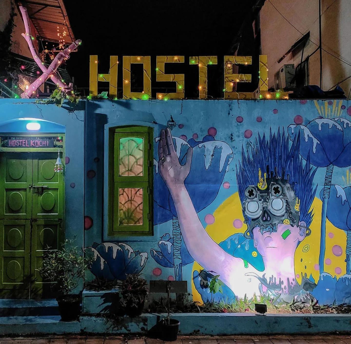 Hostel Xhostel
