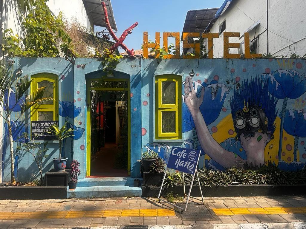 Xhostel Hostel Kochi