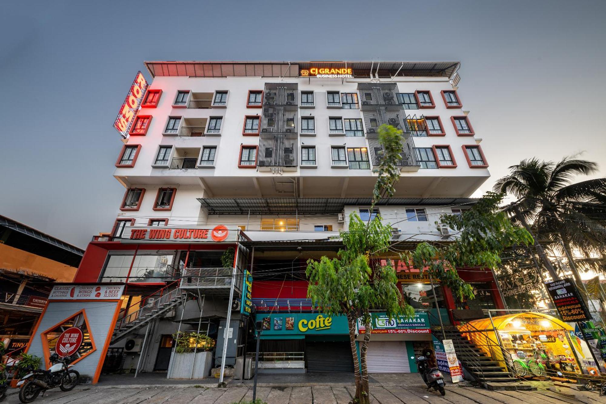 Cj Grande By Jesway & 3* Kochi
