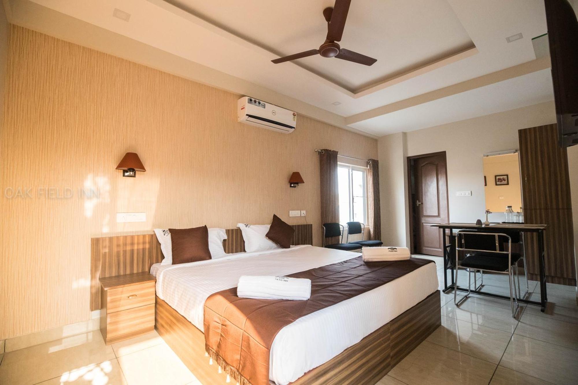 Oak Field Hotel 3*