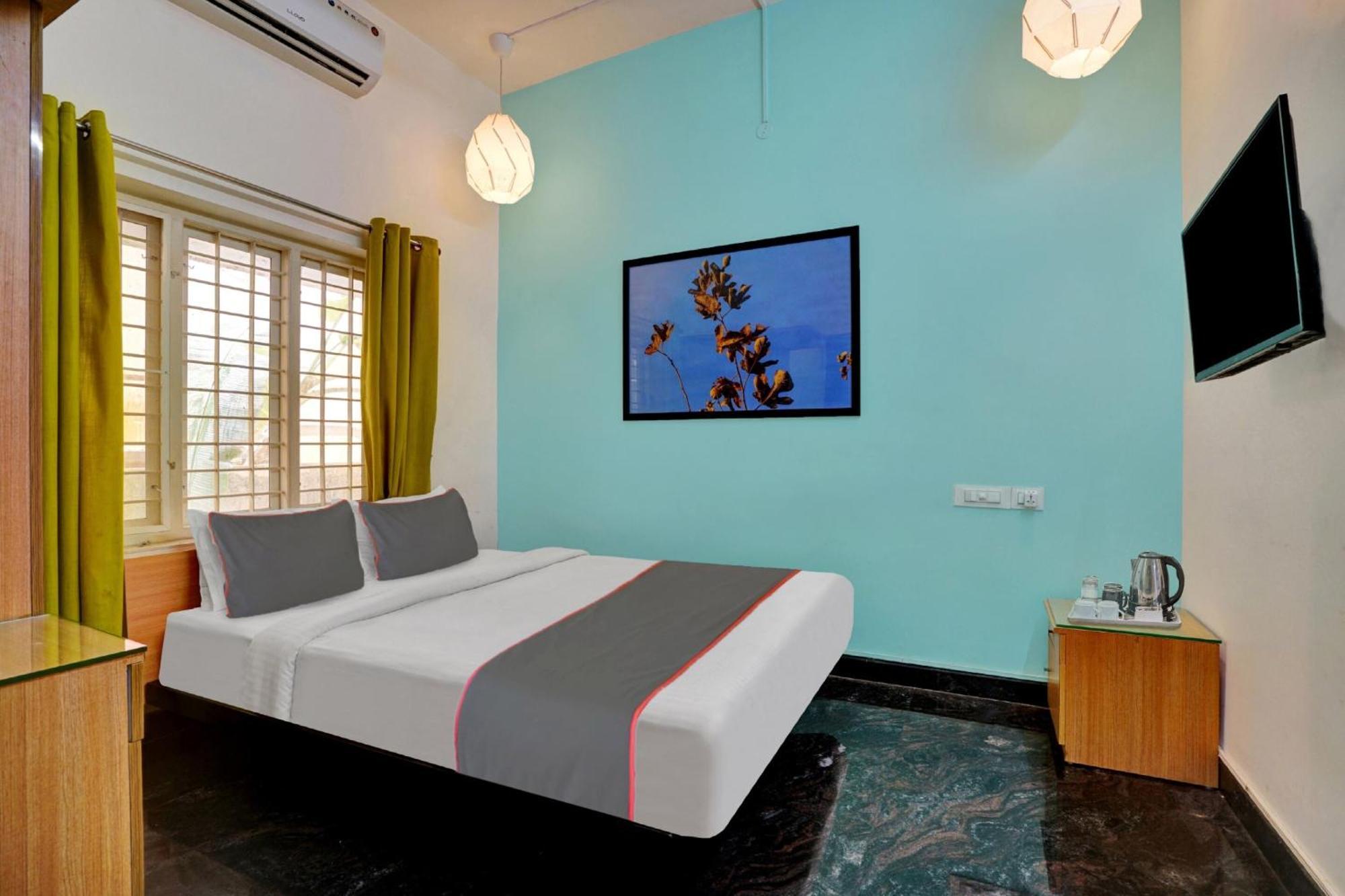 Hotel Collection O 81026 Suqoon Premium Stays