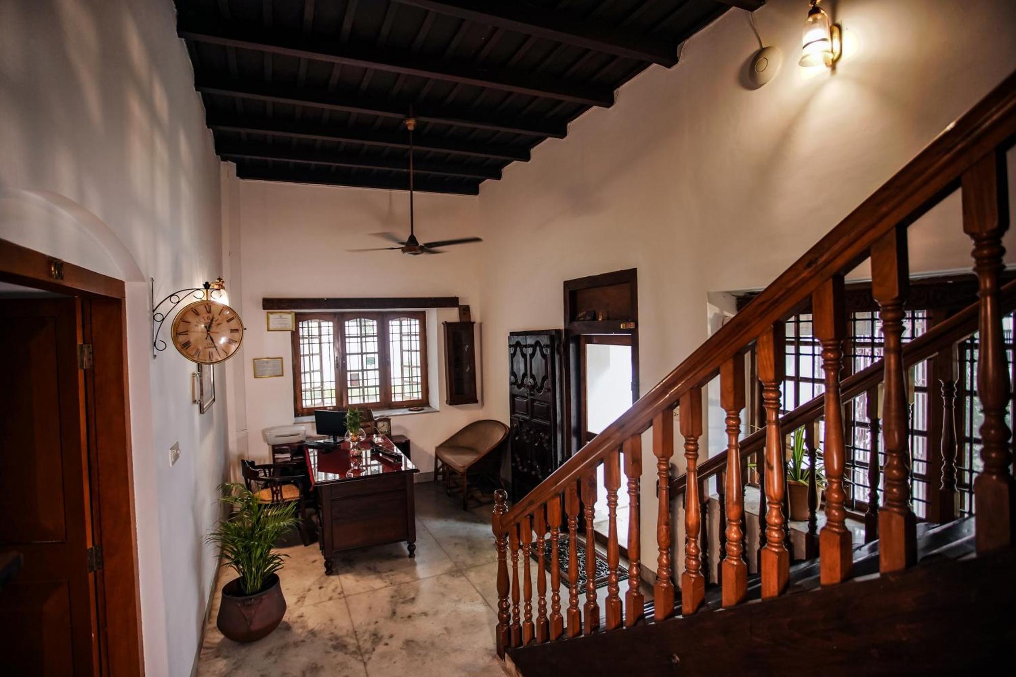 Kimansion Hotel