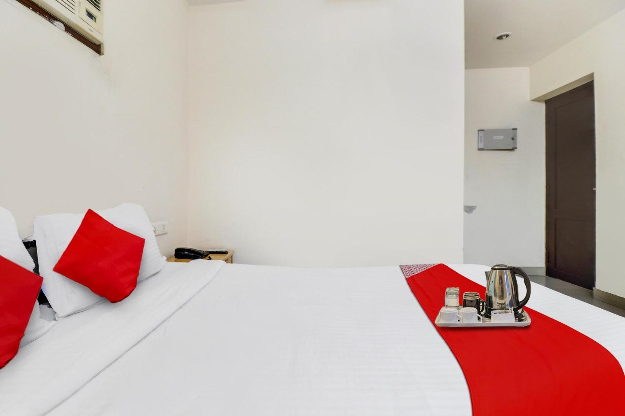 Hotel Oyo The Safe