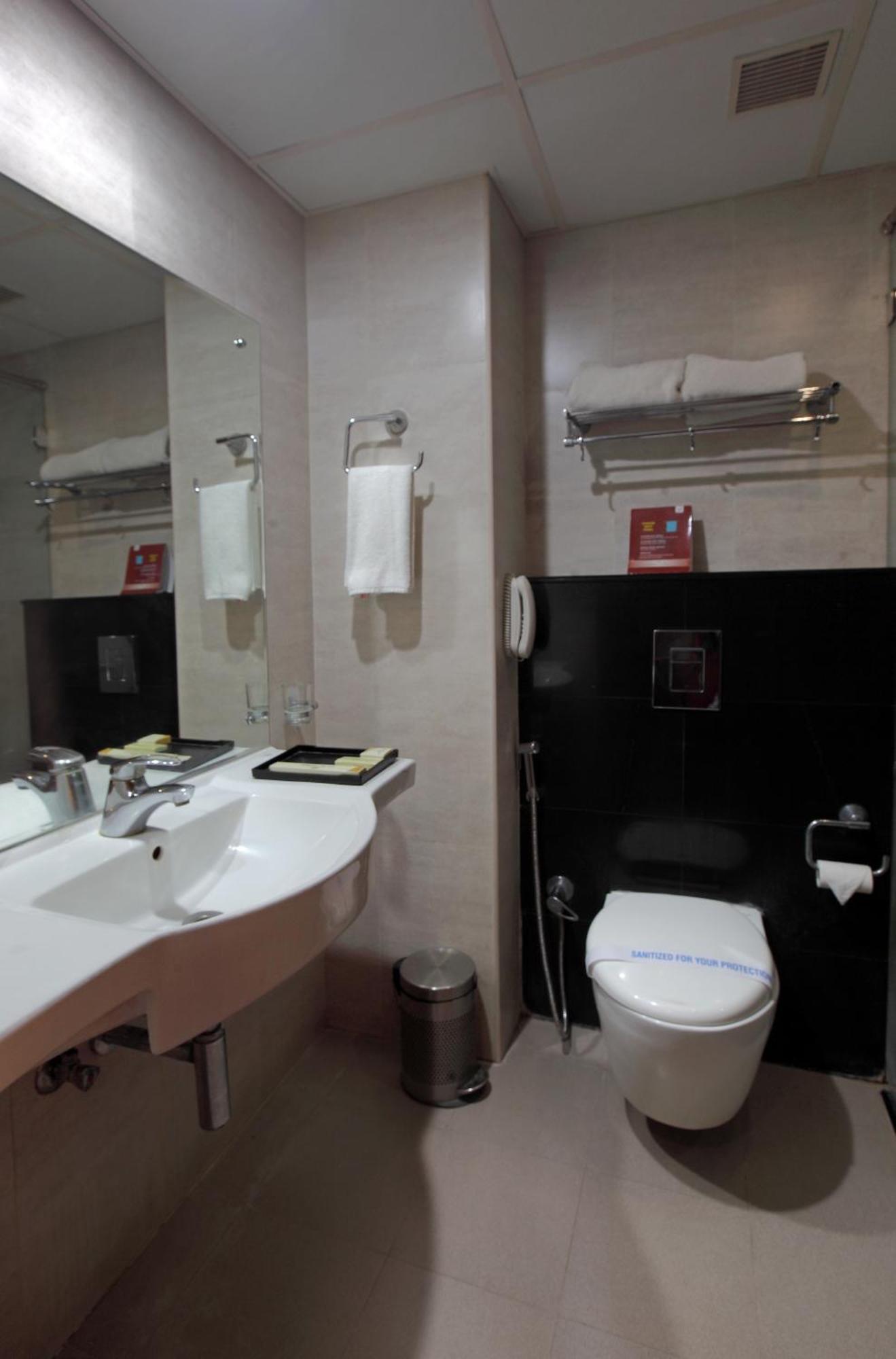 Hotel Cochin Palace 4*