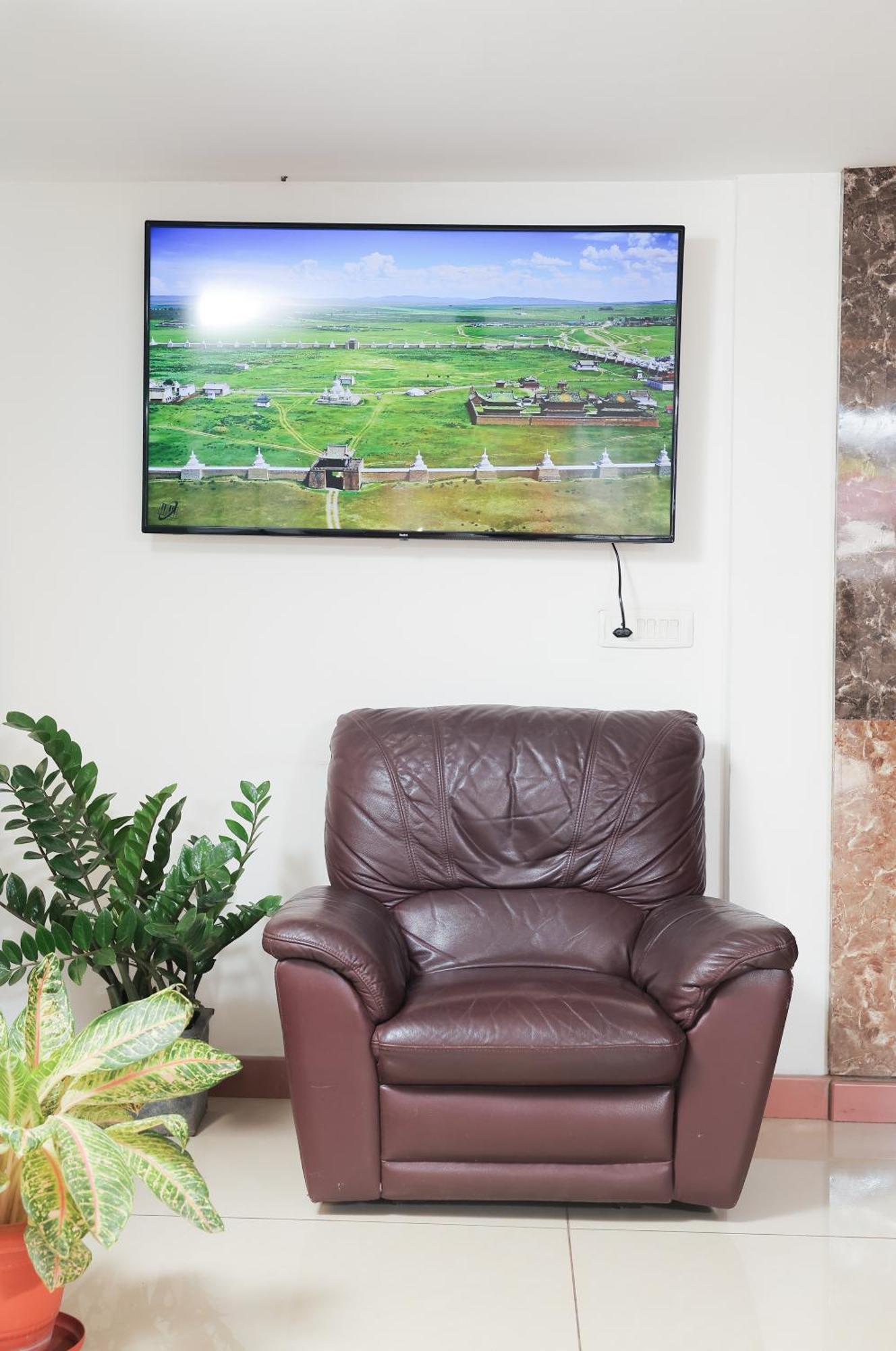 Hotel A V Residency 3*