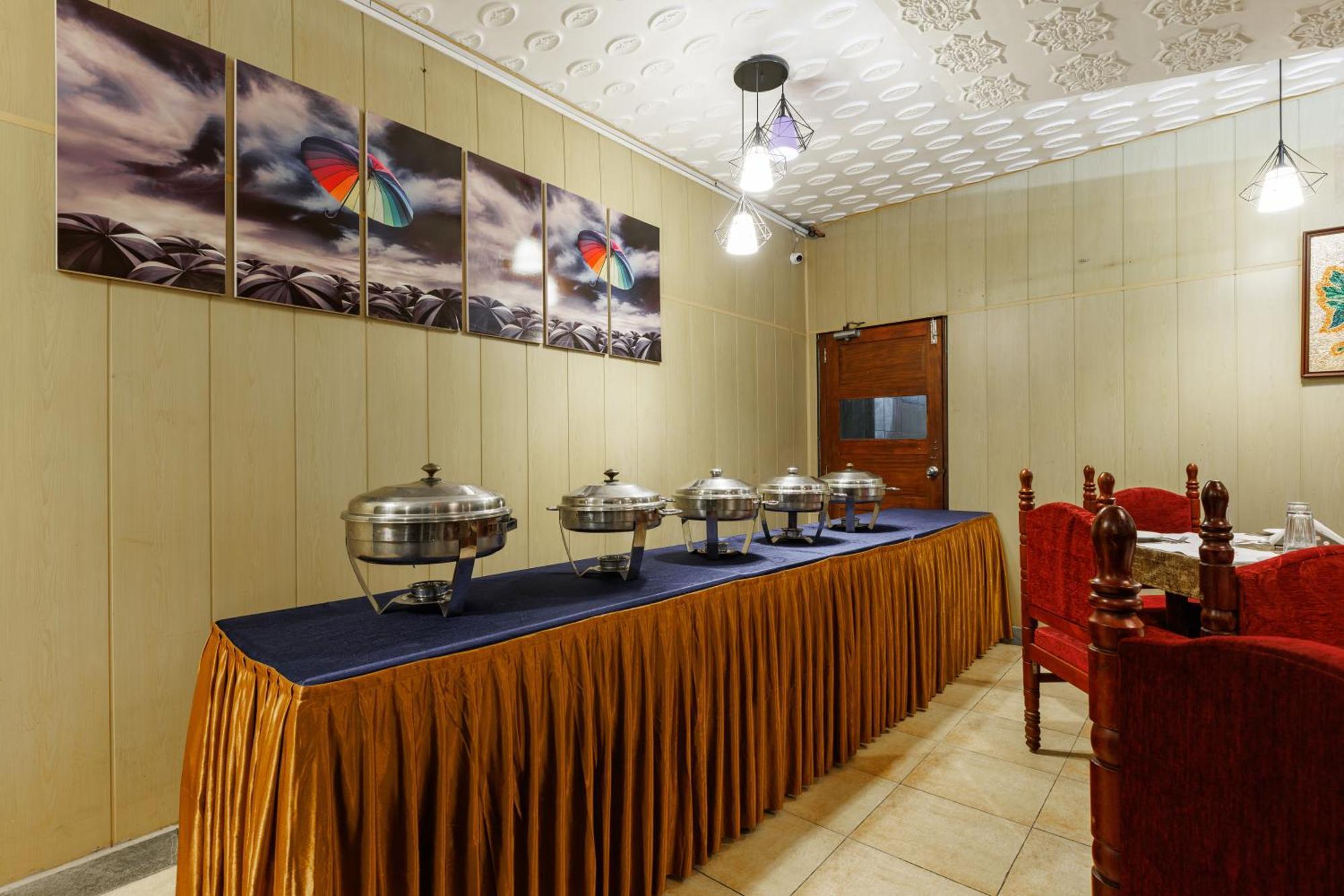 Paulson Park Hotel 2*