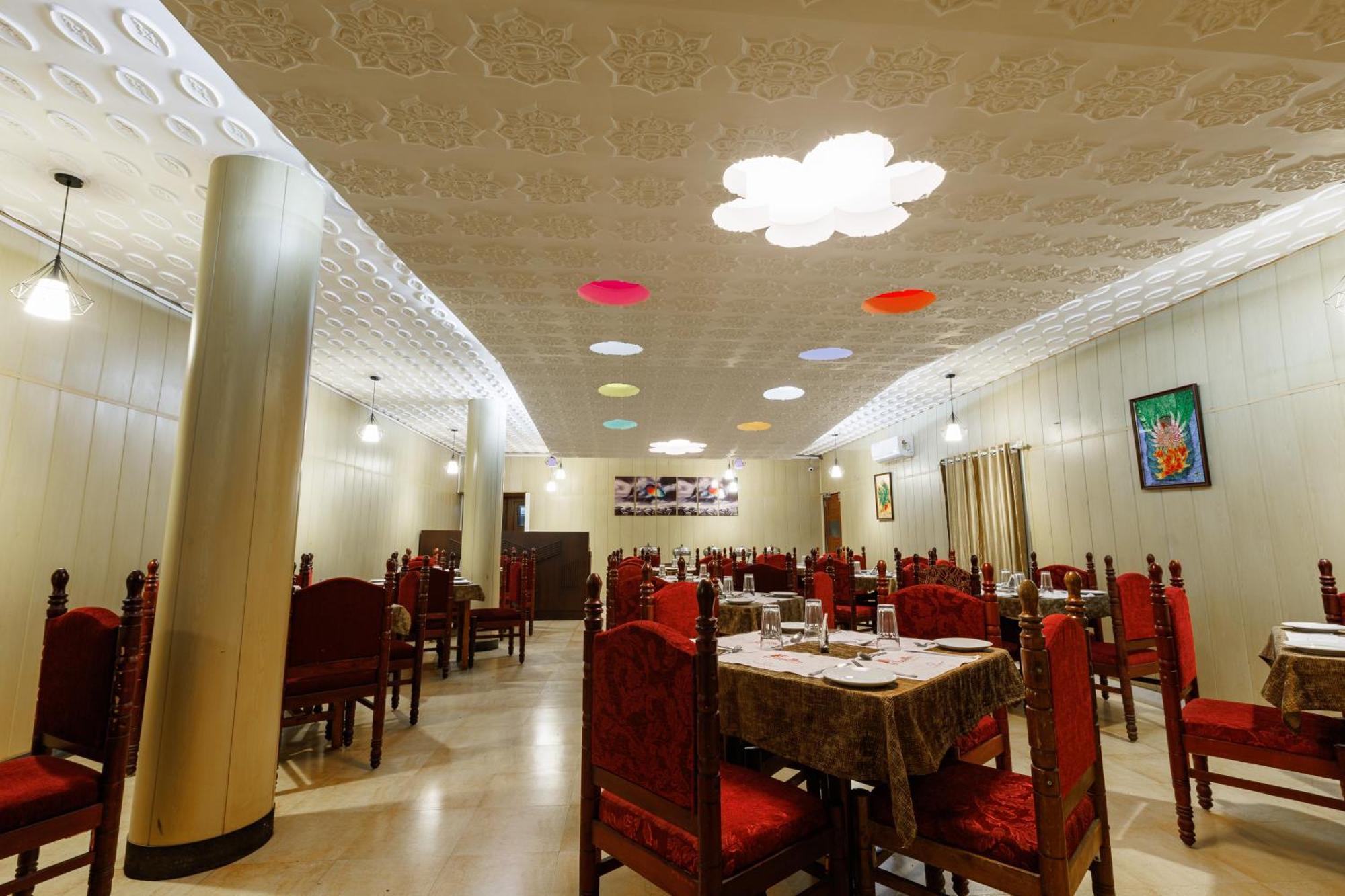 Paulson Park Hotel 2*
