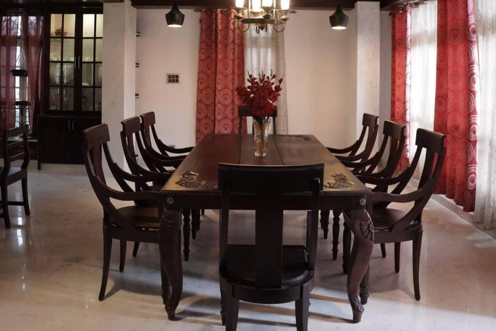 Palamattam Mastersuite * Kochi